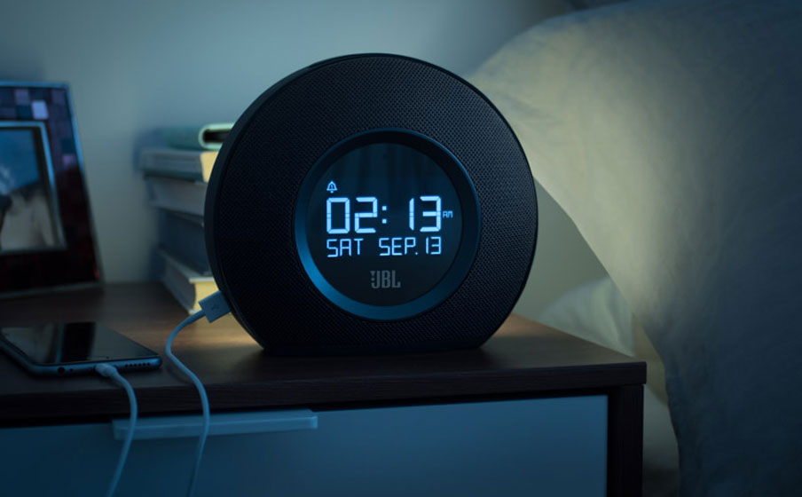JBL JBLHORIZONBLKAM Bluetooth clock radio with USB charging and ambi