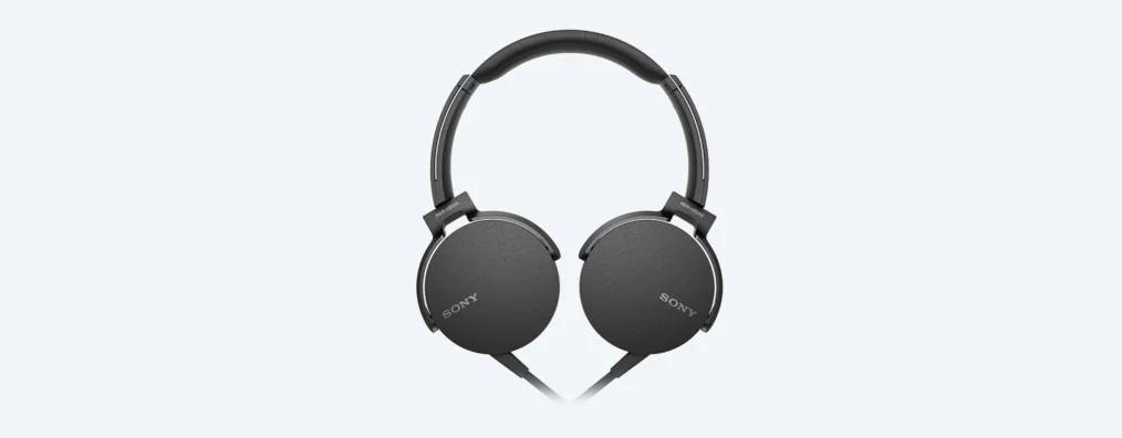 Sony MDRXB550AP/B Extra Bass Headphones in Black -