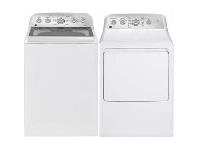 27" GE 5.0 Cu. Ft. Top Load Washer And 7.2 Cu. Ft. Capacity Top Load Gas Dryer With SaniFresh Cycle - GTW580BMRWS-GTD45GBMRWS